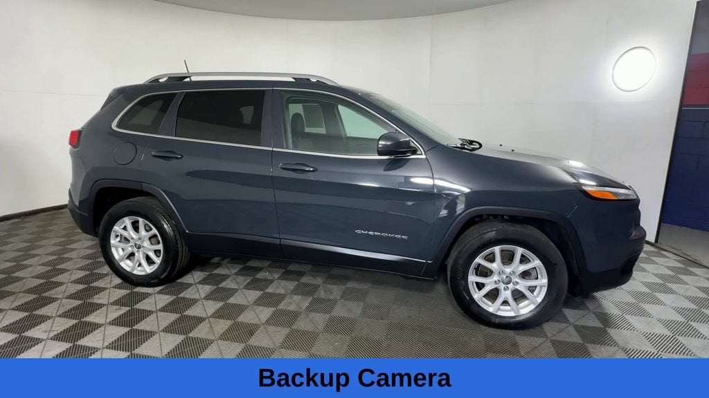 2018 Jeep Cherokee — rear three-quarter view